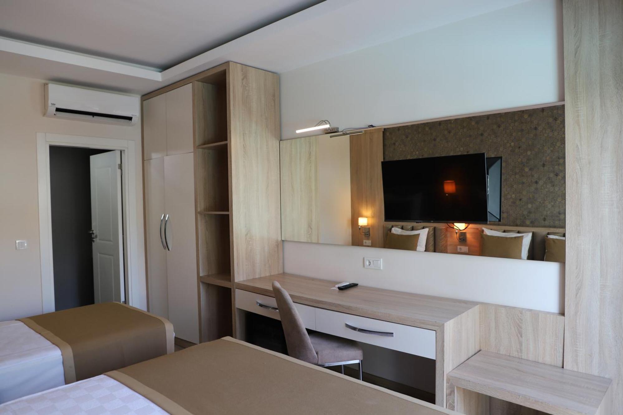 Lara Garden Hotel Анталия Екстериор снимка